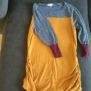 Maternity Colorblock tunic sweater